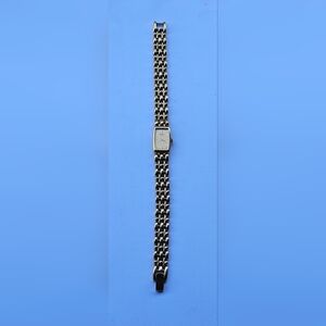 Vintage 1993 Seiko Tank Gold Tone Quartz Tank Watch w/Bracelet Band 2E20-5719